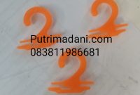 Jual Hanger kaos kaki warna Orange