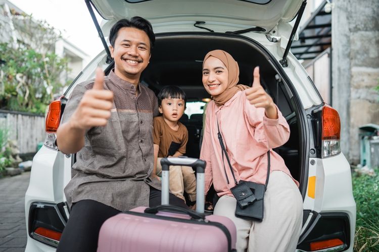 Attachment for Catat Jadwal Lengkap Libur Lebaran 2025, Hindari Puncak Arus Mudik