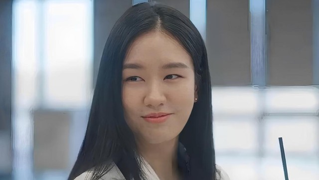 Attachment for Bikin Fans Heboh, Simak Penampilan Terbaru Ahn Eun Jin sebagai Cameo di Drama Resident Playbook