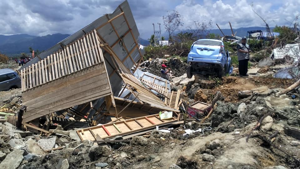 Petobo_portrait_after_Sulawesi_earthquake_2.jpg