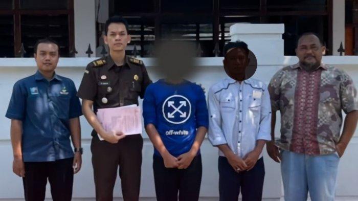 Bocah-Tulungagung-pencuri-kotak-amal.jpg