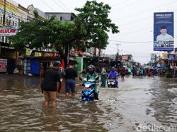 banjir-rendam-jalan-hasyim-ashari-ciledug_43.jpeg