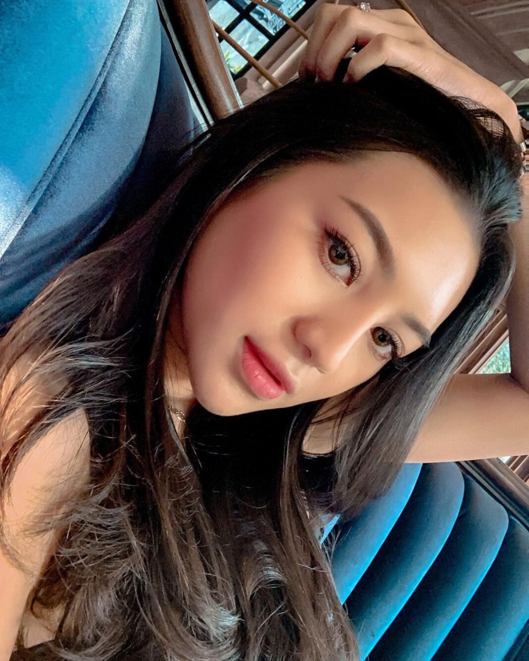 selebgram-cantik-shakilla-astari.jpg