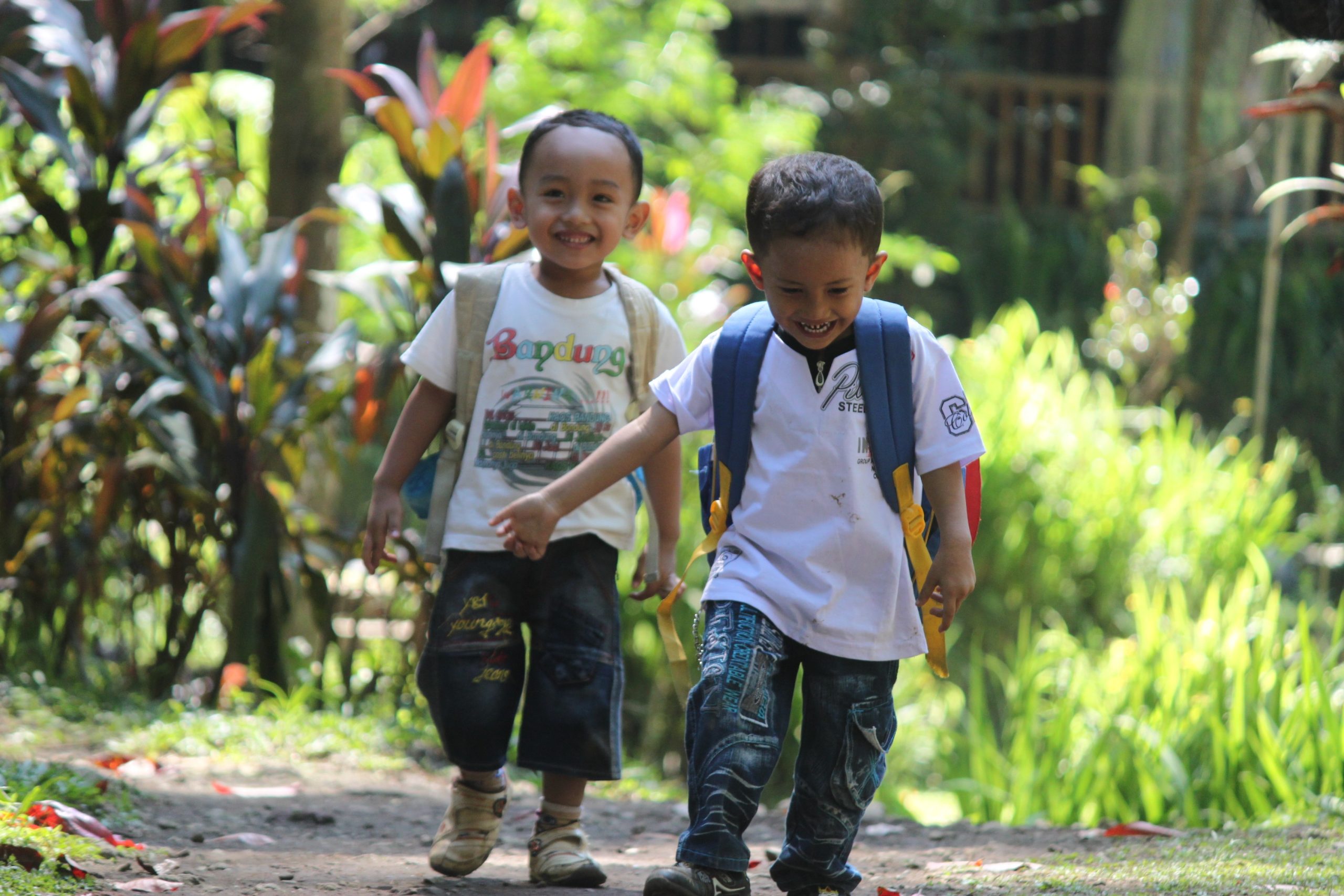 nature-person-people-play-running-community-child-toys-joy-indonesian-708852.jpg