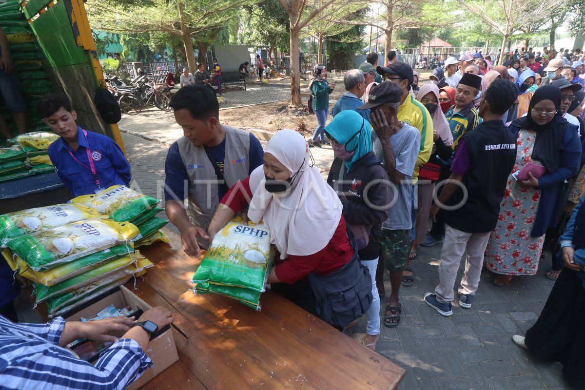 operasi-pasar-beras-di-kota-kediri-18fzr-dom.jpg