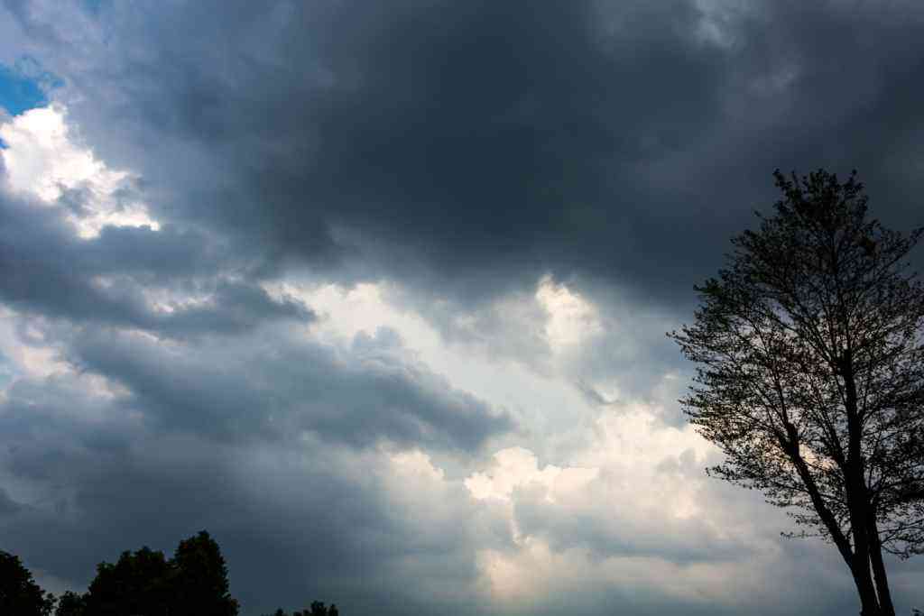 sky-clouds-background_(1)_1683383927_1024x683.jpeg