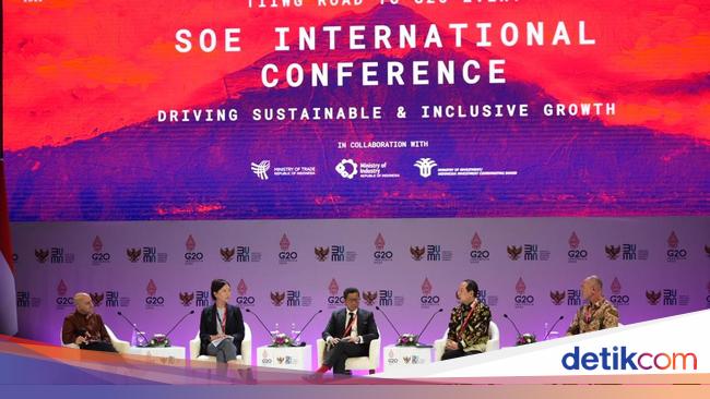 wakil-menteri-bumn-i-pahala-n-mansyuri-dalam-panel-iii-soe-international-conference-menjelaskan-salah-satu-fokus-besar-kemente_169.jpeg