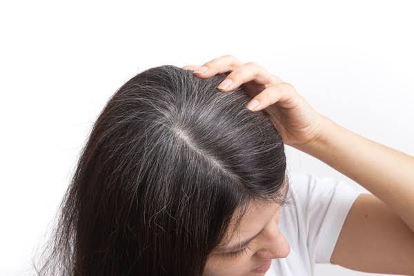 Makna-Mimpi-Rambut-Beruban-Penuh-Panjang_-Tanda-Buruk-atau-Kabar-Baik_.jpeg