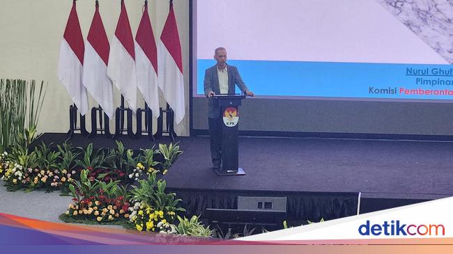 wakil-ketua-kpk-nurul-ghufron-adrialdetikcom_169.jpeg